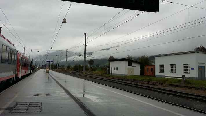 Oblačnost se nezvedala, fotka z některé ze zastávek v Tirolských Alpách.